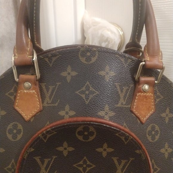 Louis Vuitton Ellipse PM Monogram - Picture 3 of 14